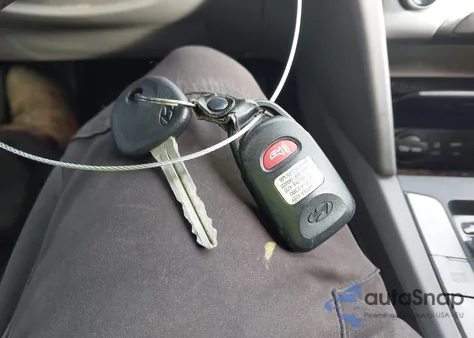 2018 Hyundai Elantra Sel из США, поврежденный, VIN 5NPD84LF7JH388690